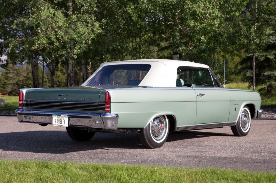  Rambler Ambassador 990 Convertible 1965 года  (фото 17 из 31)